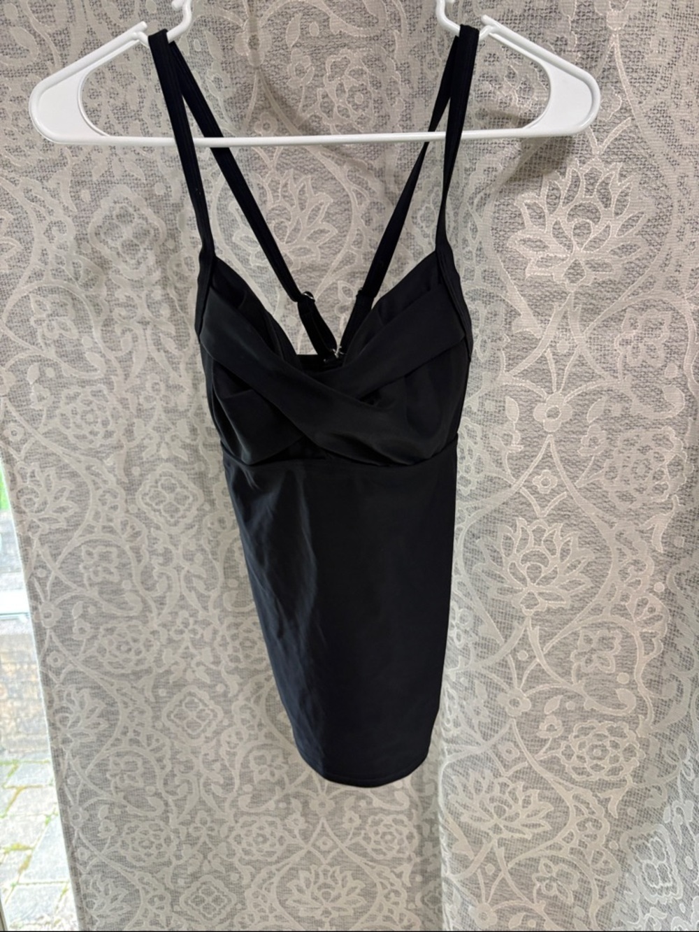 Athleta Black Twister Tankini with Built-In Support